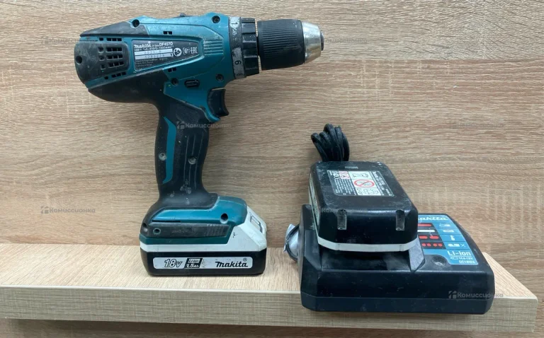 Дрель-шуруповерт makita DF457D