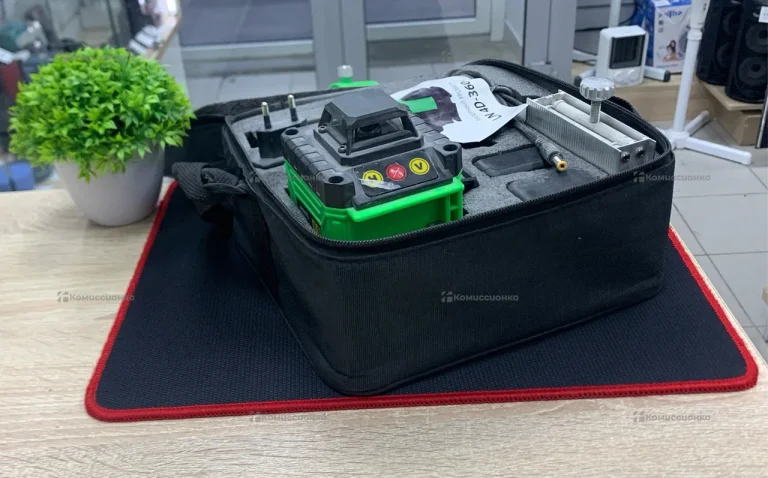 Лазерный уровень LN 4D 360 4