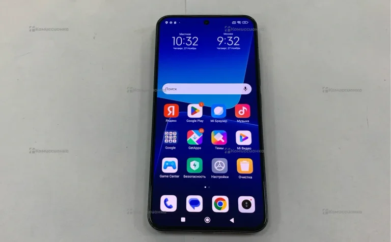 Xiaomi 13 12/256 ГБ