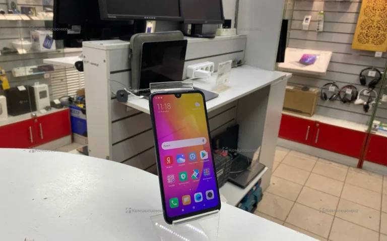 Xiaomi Redmi 7 3/32 ГБ