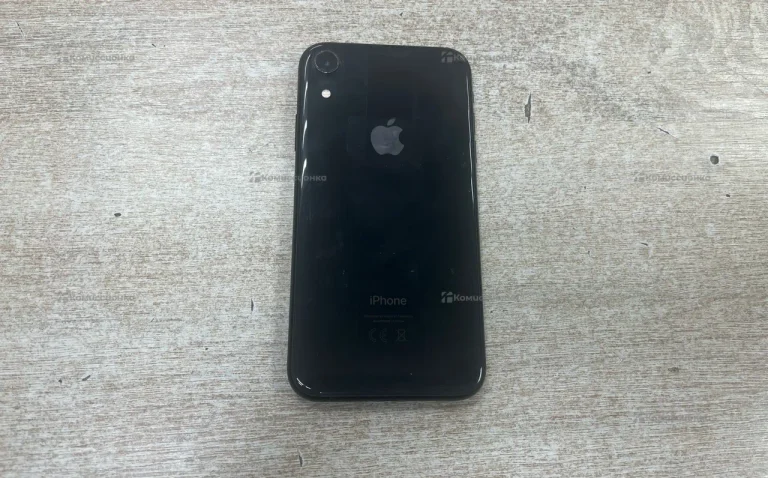 Apple iPhone XR 3/64 ГБ