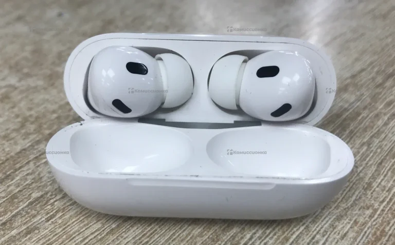 Наушники  Airports (реплика)