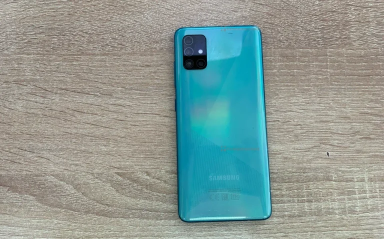 Samsung Galaxy A51 4/64 ГБ
