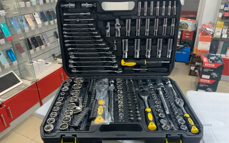 набор инструментов 216 предметов