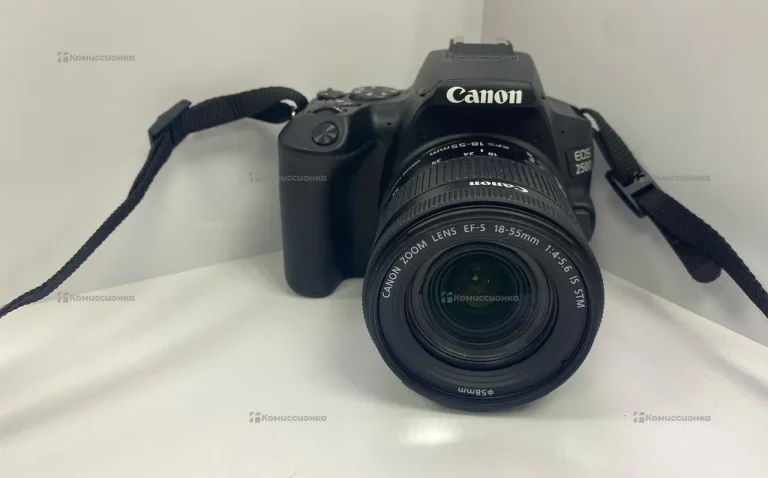 Фотоаппарат  canon EOS 250D