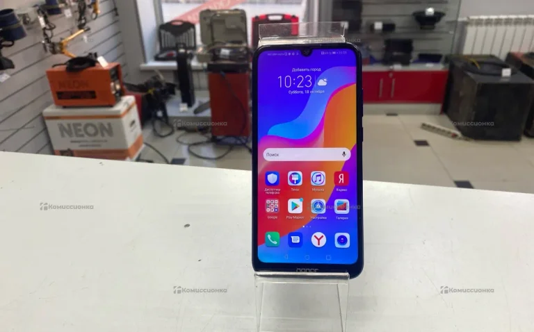 Honor 8A 2/32 ГБ