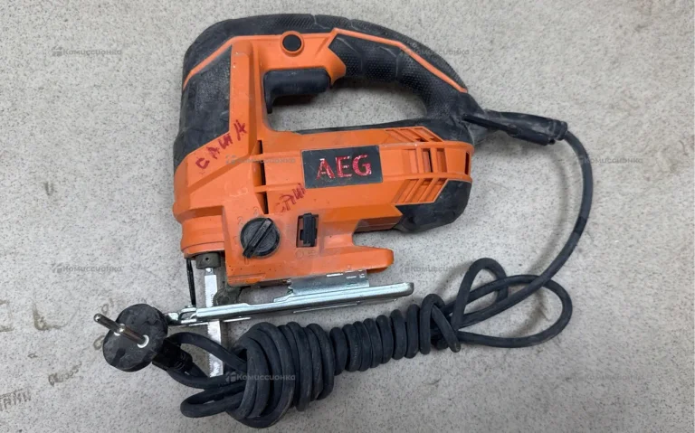 Электролобзик AEG STEP 80