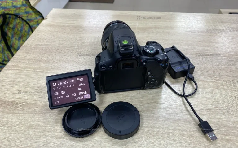 Фотоаппарат  canon EOS 650D с объективом sigma 18-