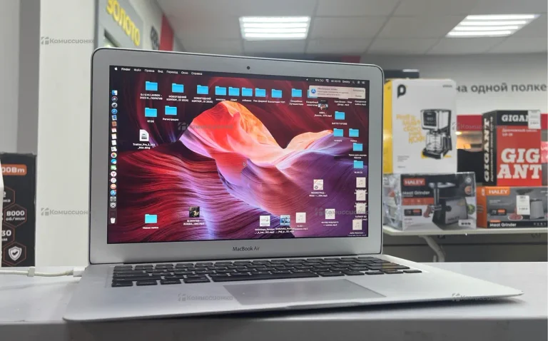 Ноутбук MacBook Air 13 2011