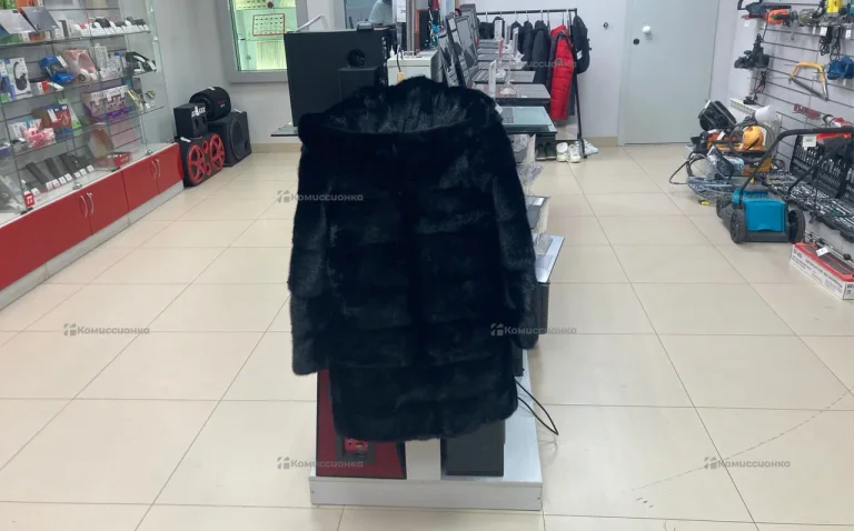 Шуба норковая 46р