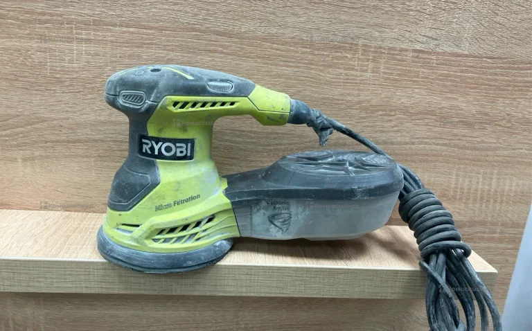 Эксцентриковая шлифмашина Ryobi ROS300