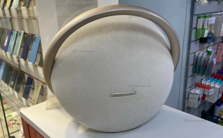 Колонка  HK onyx studio 8