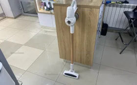 Пылесос  DelinghiT-EB109