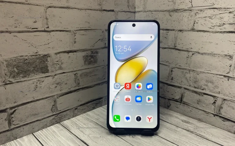 Tecno Spark Go 1 4/128 ГБ