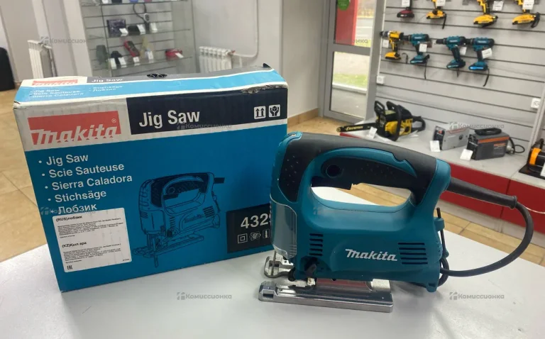 Электрический Лобзик Makita 4329