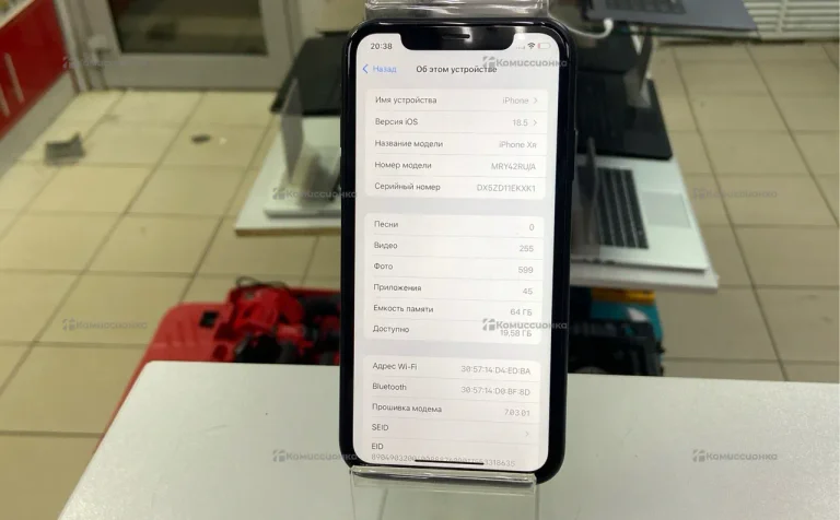 Apple IPhone XR 64Гб