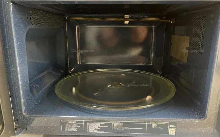 Микроволновая печь Samsung MG23K3573AS