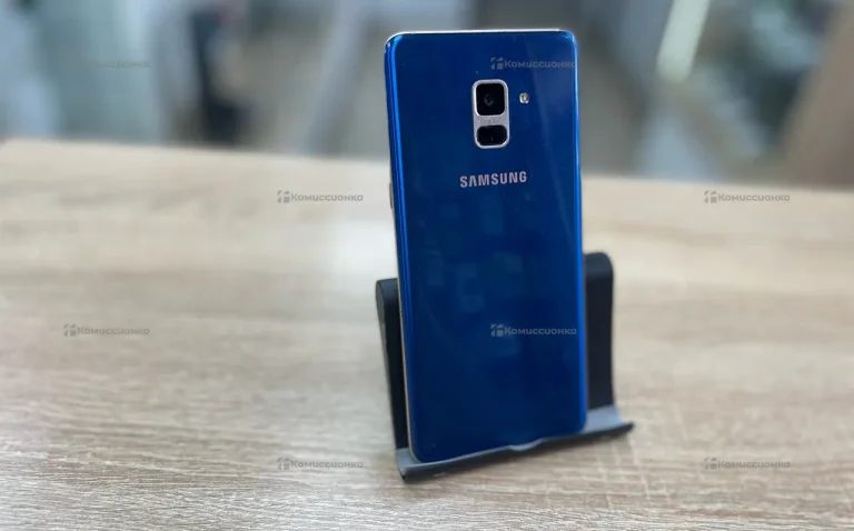 Samsung Galaxy A8 (2018) 4/32 ГБ