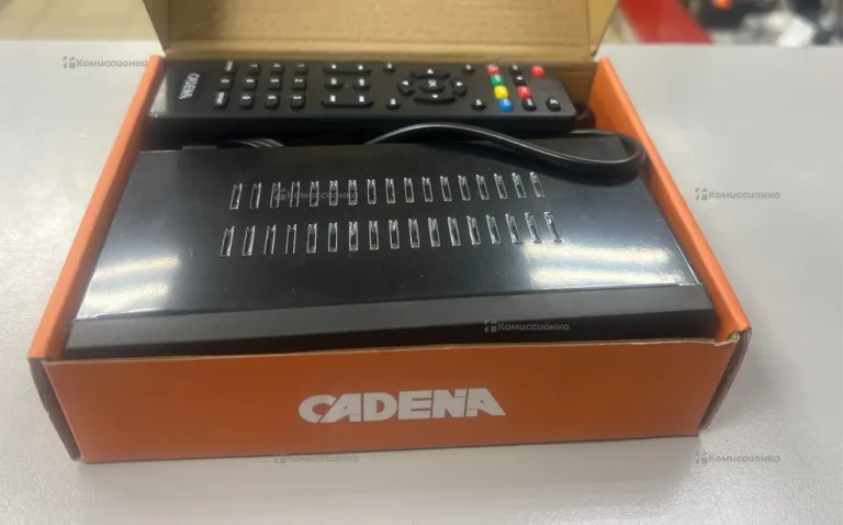 ТВ приставка Cadena  CDT-2315SB