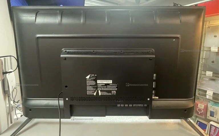 Телевизор Daewoo U43V870VKE