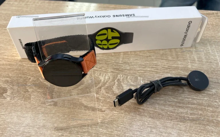 Часы  Samsung Galaxy Watch 6 44mm