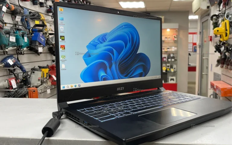 Ноутбук  MSI Ryzen 5 7535HS