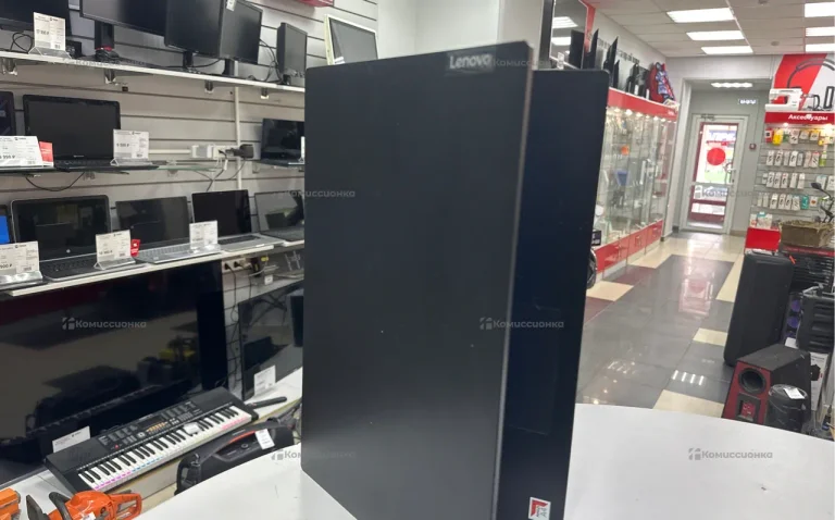 Ноутбук  Lenovo /AMD RADEON R3/DDR4 4/ HDD512