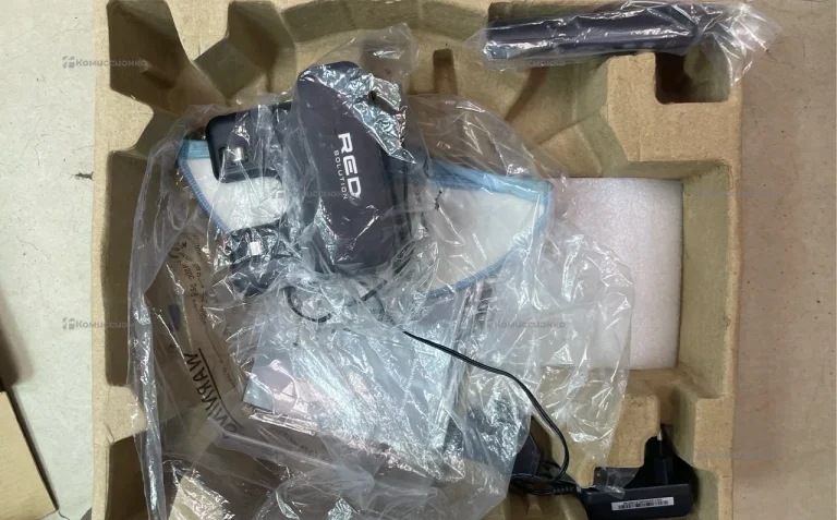 Робот-пылесос Red solution RV-RL6000S