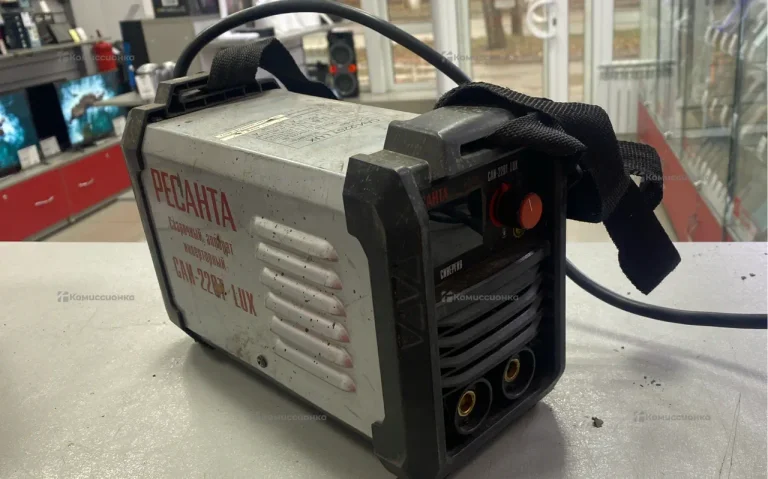 Сварочный аппарат Ресанта САИ 220T Lux