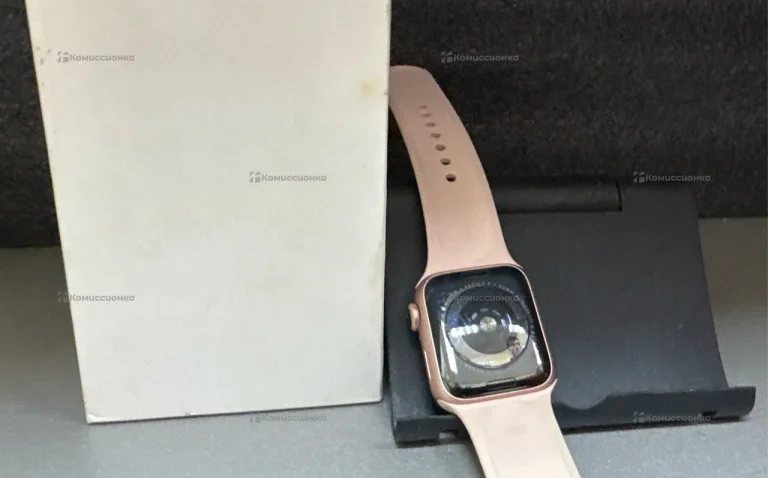 Часы  Apple Watch Series 5