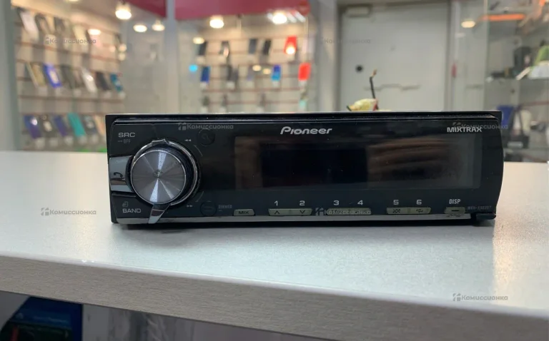 Автомагнитола  Pioneer MVH-X560bt