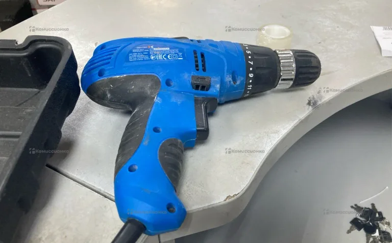 Дрель шуруповёрт dexter 300sd2