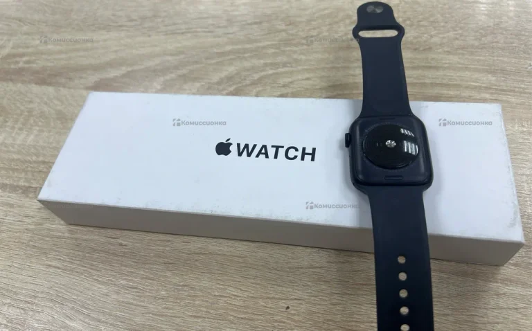Часы  Apple Watch SE (Gen2) 44mm