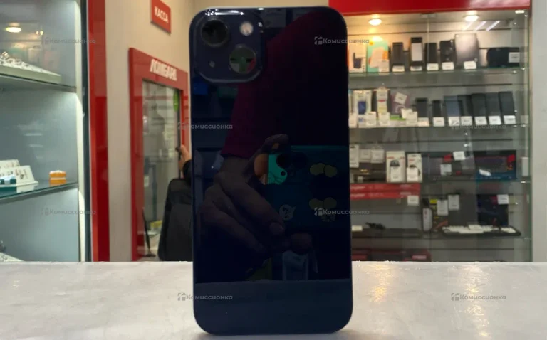 Apple Apple iPhone 13 128