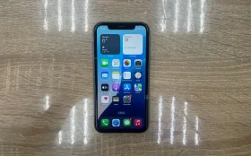 Apple iPhone 11 4/64 ГБ