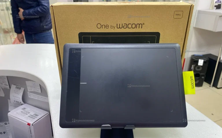 Графический планшет One by Wacom
