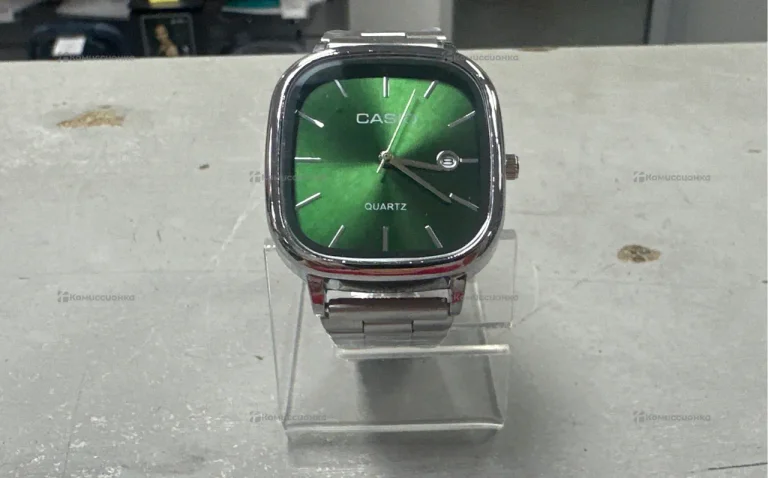 Часы  Casio