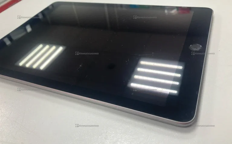 Планшет Apple ipad 6 32Gb A1954