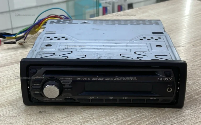 Автомагнитола  Sony