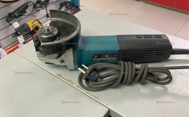 УШМ makita 9565CR