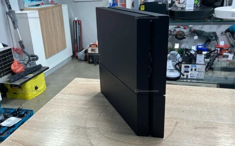Приставка Sony PS4 Fat 500GB
