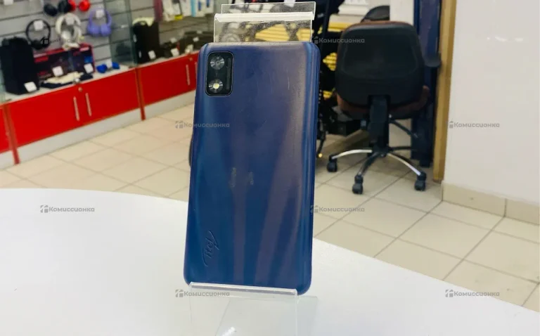 Itel A17 1/16 ГБ