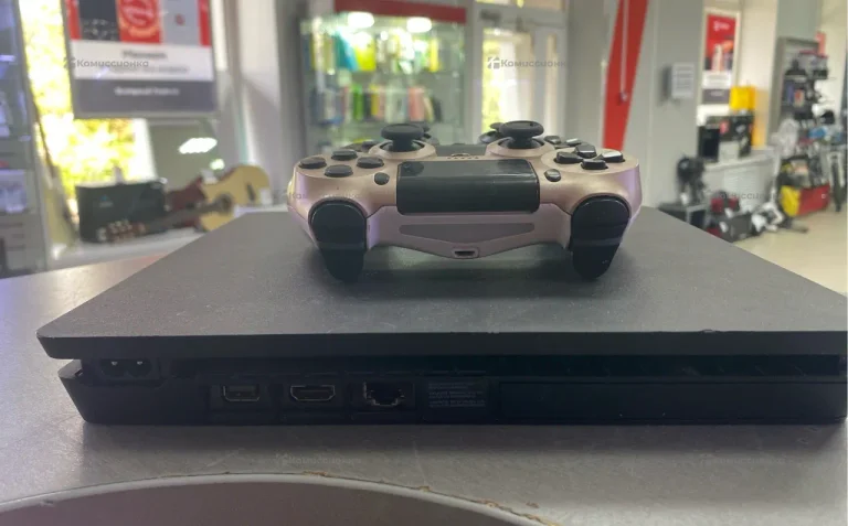 Приставка PS4 Slim 1T