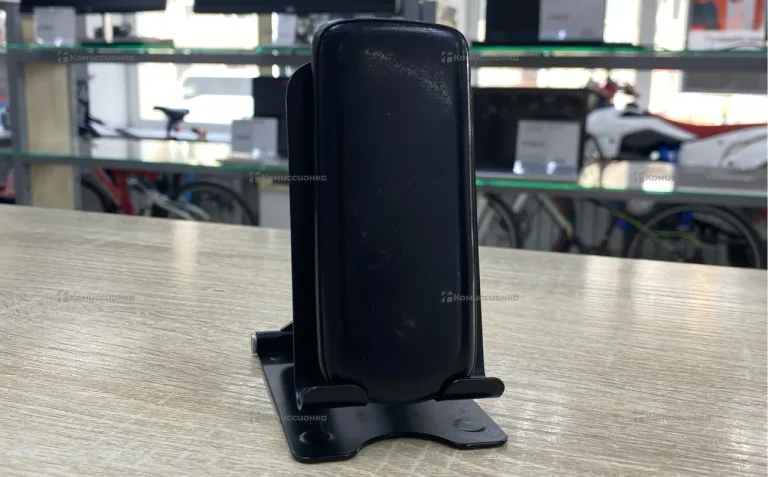 Samsung E1080T