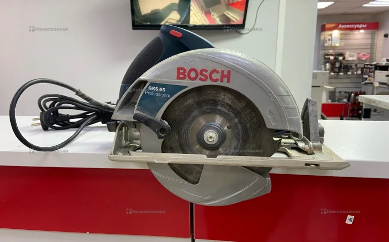 Дисковая пила Bosch GKS 65 1600W