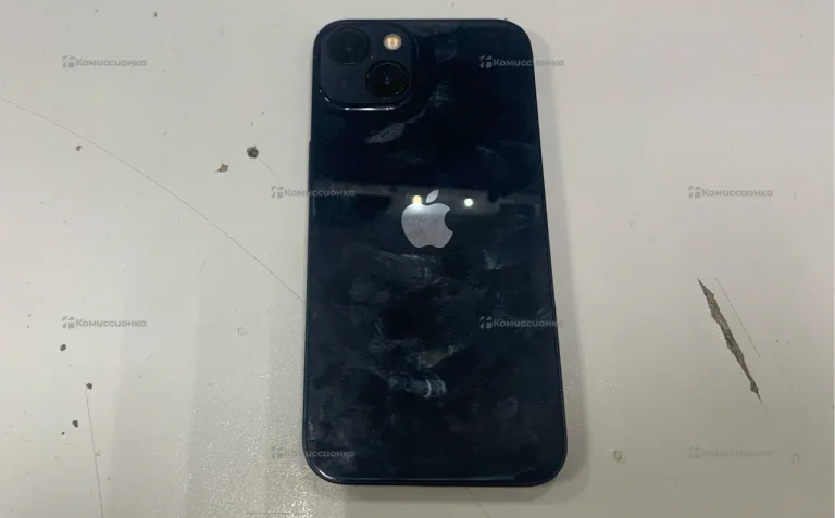 Apple iPhone 13 4/128 ГБ