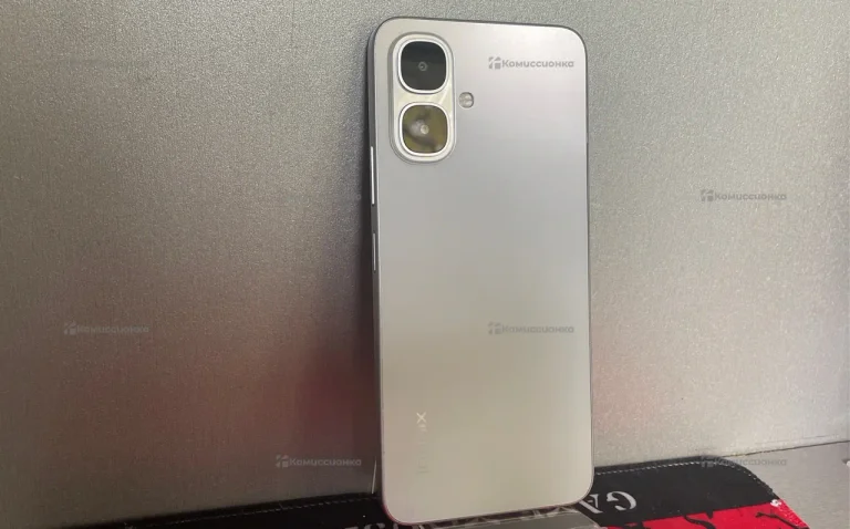 Infinix SMART 10 3/64 ГБ