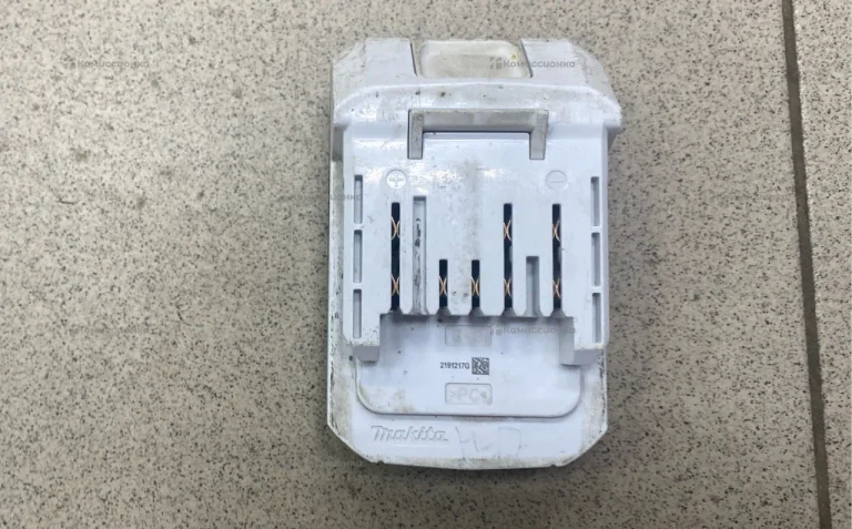 Акуммлятор Makita BL1815G