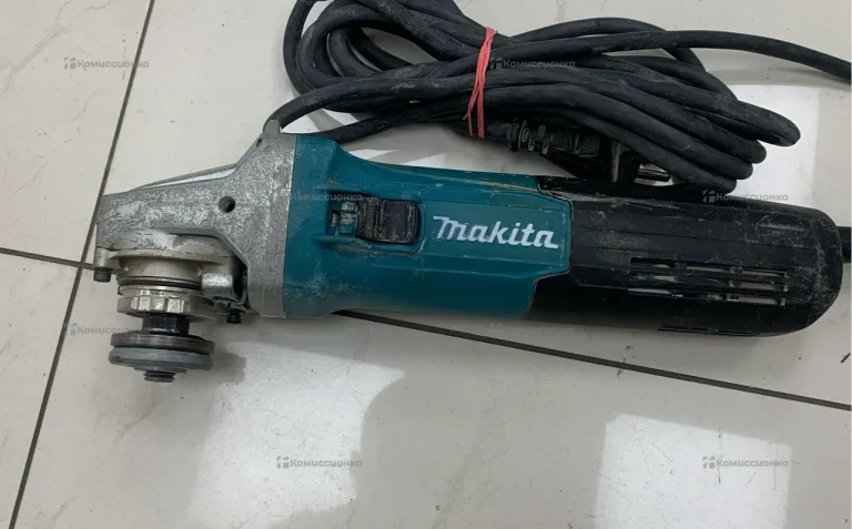 Углошлифовальная машина GA5092