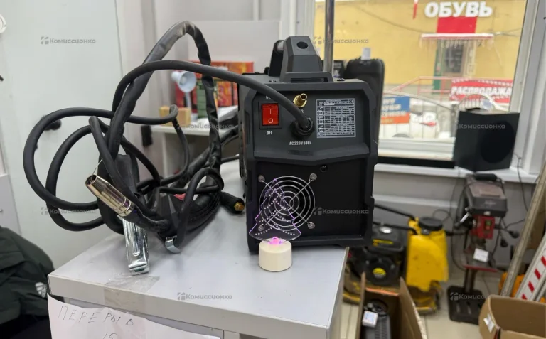 Сварочный аппарат VNIISSOK MIG-205
